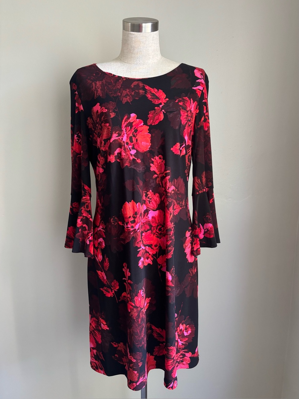Tommy Hilfiger Red Goth Floral Bell Sleeve Dress